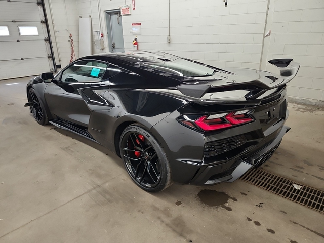 Chevrolet Corvette 5.5L 8cyl Rear Wheel Drive - автомобили, коли, обяви за нови и употребявани 3
