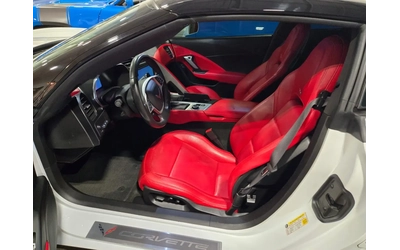 Chevrolet Corvette Stingray 3LT - автомобили, коли, обяви за нови и употребявани 13