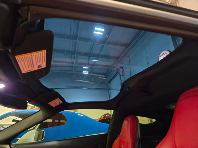 Chevrolet Corvette Stingray 3LT - автомобили, коли, обяви за нови и употребявани 16