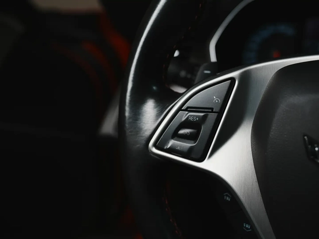 Chevrolet Corvette Stingray 2LT Convertible - автомобили, коли, обяви за нови и употребявани 12