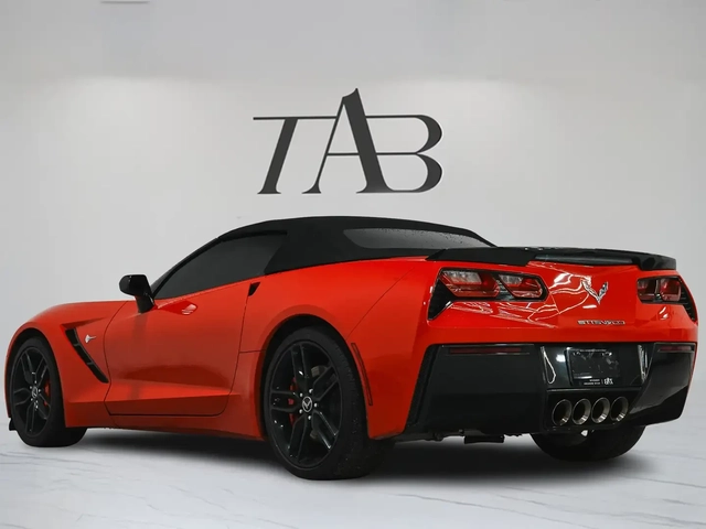 Chevrolet Corvette Stingray 2LT Convertible - автомобили, коли, обяви за нови и употребявани 4