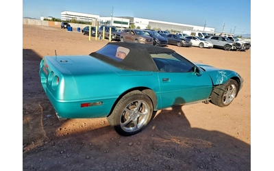 chevrolet-corvette - 2