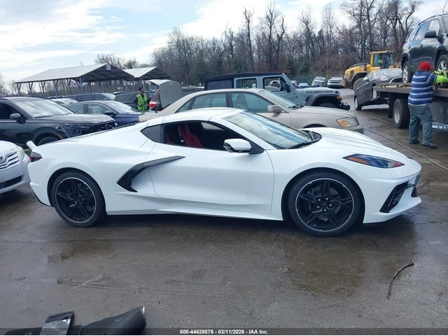 Chevrolet Corvette ПОДГРЕВ* КАМЕРА* М.ТОЧКА* СЛ.ЛЕНТИ - автомобили, коли, обяви за нови и употребявани 3