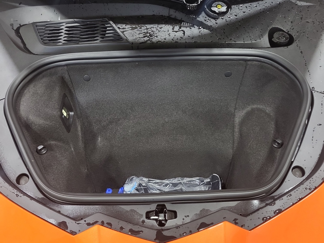 Chevrolet Corvette 6.2L 8cyl Rear Wheel Drive - автомобили, коли, обяви за нови и употребявани 15