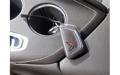 Chevrolet Corvette 6.2L 8cyl Rear Wheel Drive - автомобили, коли, обяви за нови и употребявани 7