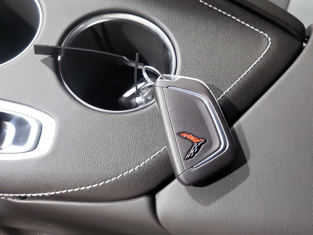 Chevrolet Corvette 6.2L 8cyl Rear Wheel Drive - автомобили, коли, обяви за нови и употребявани 7