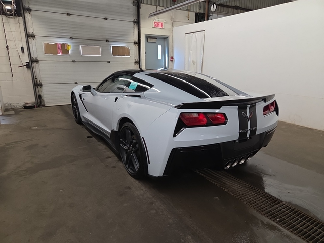 Chevrolet Corvette 6.2L 8cyl Rear Wheel Drive - автомобили, коли, обяви за нови и употребявани 3