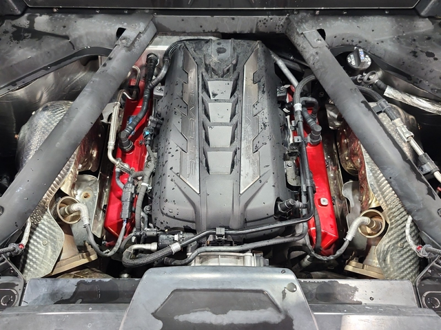 Chevrolet Corvette 6.2L 8cyl Rear Wheel Drive - автомобили, коли, обяви за нови и употребявани 14