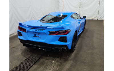 chevrolet-corvette-6-2l-8cyl-rear-wheel-drive - 2