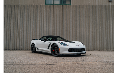 chevrolet-corvette-6-2l-8cyl-rwd - 1