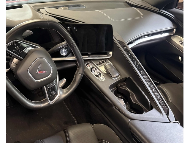 Chevrolet Corvette 2LT - автомобили, коли, обяви за нови и употребявани 8