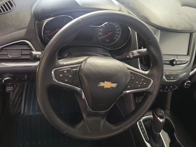 Chevrolet Cruze 1.4L 4cyl Front Wheel Drive - автомобили, коли, обяви за нови и употребявани 15