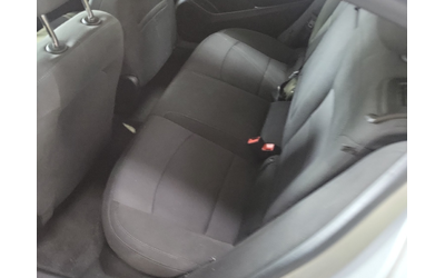 Chevrolet Cruze 1.4L 4cyl Front Wheel Drive - автомобили, коли, обяви за нови и употребявани 9
