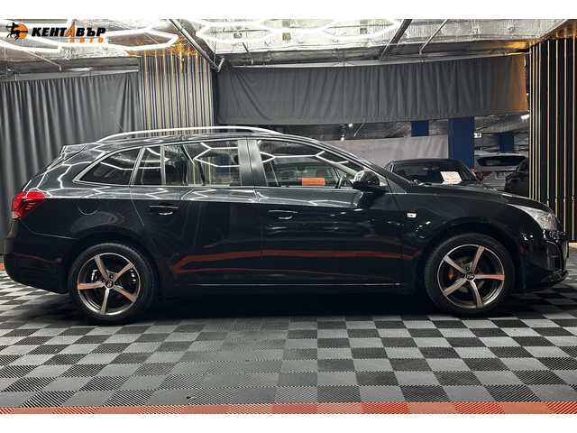 Chevrolet Cruze 1.6i 124 к.с. - автомобили, коли, обяви за нови и употребявани 6