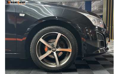Chevrolet Cruze 1.6i 124 к.с. - автомобили, коли, обяви за нови и употребявани 8