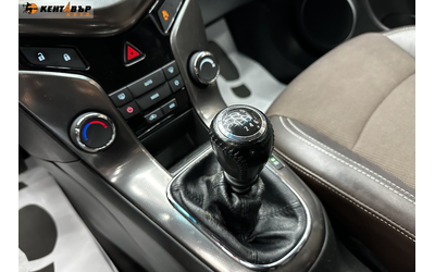 Chevrolet Cruze 1.7d 131 к.с. - автомобили, коли, обяви за нови и употребявани 10