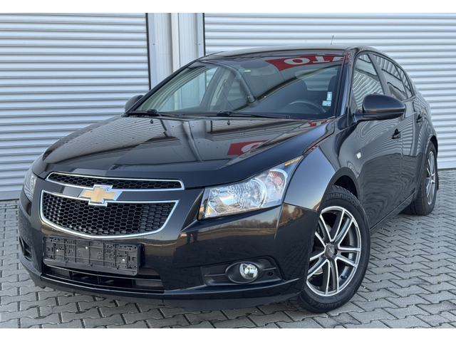 Chevrolet Cruze 1,8i 141ps,GPL,нави,мулти,темпо,борд.,евро5 - автомобили, коли, обяви за нови и употребявани 0