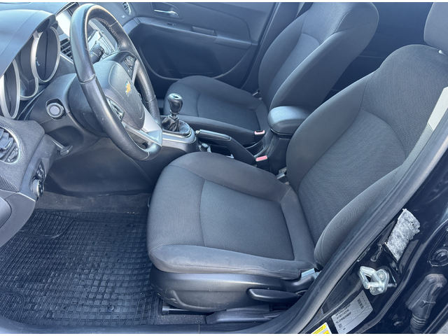Chevrolet Cruze 1,8i 141ps,GPL,нави,мулти,темпо,борд.,евро5 - автомобили, коли, обяви за нови и употребявани 15