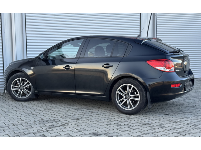 Chevrolet Cruze 1,8i 141ps,GPL,нави,мулти,темпо,борд.,евро5 - автомобили, коли, обяви за нови и употребявани 2