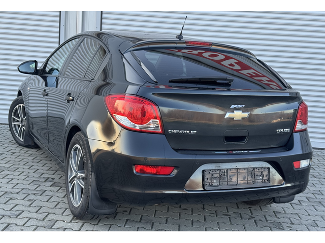 Chevrolet Cruze 1,8i 141ps,GPL,нави,мулти,темпо,борд.,евро5 - автомобили, коли, обяви за нови и употребявани 5