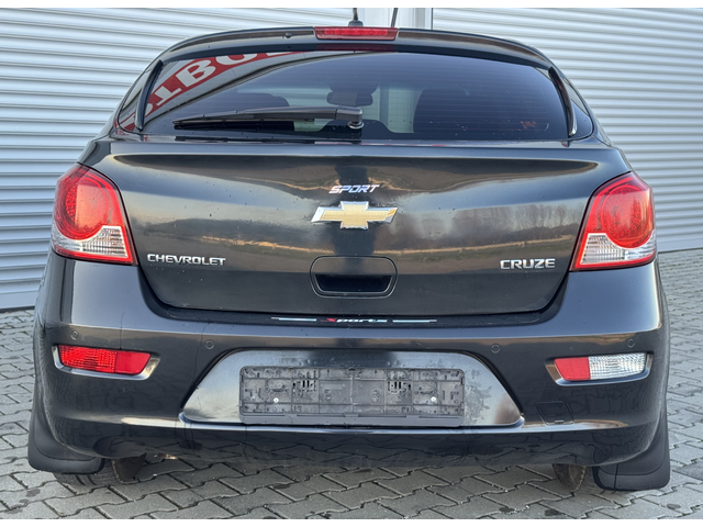 Chevrolet Cruze 1,8i 141ps,GPL,нави,мулти,темпо,борд.,евро5 - автомобили, коли, обяви за нови и употребявани 7