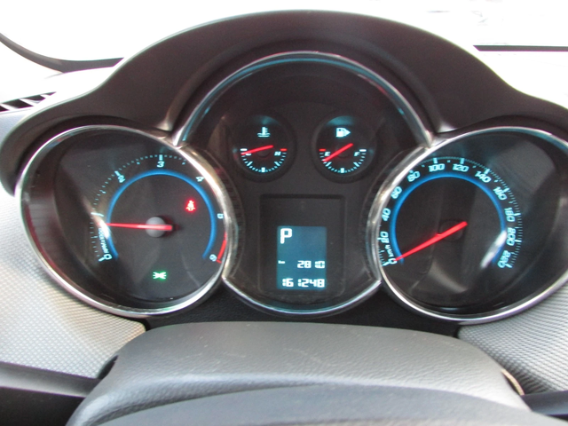 Chevrolet Cruze 2.0 VCDI EURO4 - автомобили, коли, обяви за нови и употребявани 12