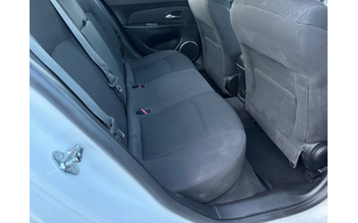 Chevrolet Cruze 1, 6i bi-fuel LPG, 124k.c., ев5, клима, лимо, темп - автомобили, коли, обяви за нови и употребявани 12