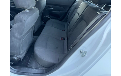 Chevrolet Cruze 1, 6i bi-fuel LPG, 124k.c., ев5, клима, лимо, темп - автомобили, коли, обяви за нови и употребявани 13