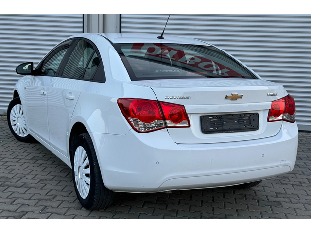 Chevrolet Cruze 1, 6i bi-fuel LPG, 124k.c., ев5, клима, лимо, темп - автомобили, коли, обяви за нови и употребявани 5