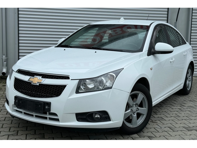 Chevrolet Cruze 1, 8i 141ps, bi-fuel GPL, клима, мулти, темпо, бор - автомобили, коли, обяви за нови и употребявани 0