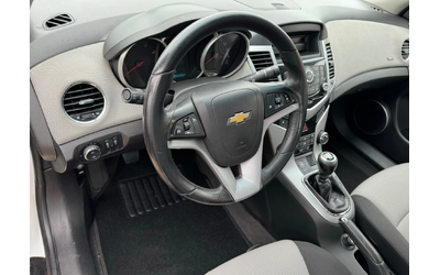 Chevrolet Cruze 1, 8i 141ps, bi-fuel GPL, клима, мулти, темпо, бор - автомобили, коли, обяви за нови и употребявани 15
