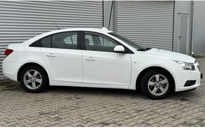 Chevrolet Cruze 1, 8i 141ps, bi-fuel GPL, клима, мулти, темпо, бор - автомобили, коли, обяви за нови и употребявани 6