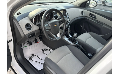 chevrolet-cruze - 4