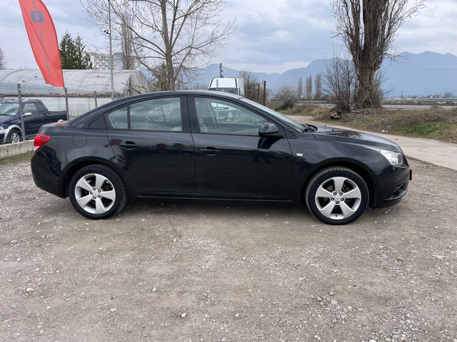 Chevrolet Cruze 1.6i-113-ITALIA - автомобили, коли, обяви за нови и употребявани 3