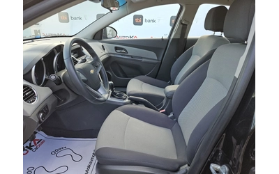 Chevrolet Cruze 1.6i-113кс= КЛИМАТИК= 188.000km= EURO 5A - автомобили, коли, обяви за нови и употребявани 6