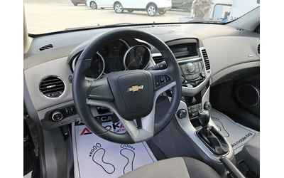 Chevrolet Cruze 1.6i-113кс= КЛИМАТИК= 188.000km= EURO 5A - автомобили, коли, обяви за нови и употребявани 7
