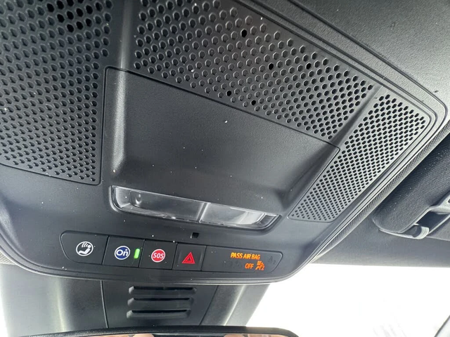 Chevrolet Equinox EV RS FWD* АвтоКреди* (ЦЕНА ДО БГ) - автомобили, коли, обяви за нови и употребявани 10