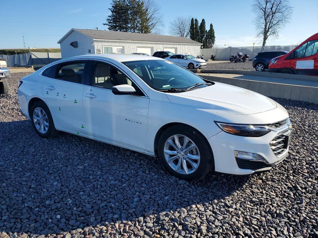 Chevrolet Malibu 1.5L 4 FRONT WHEEL DRIVE - автомобили, коли, обяви за нови и употребявани 3