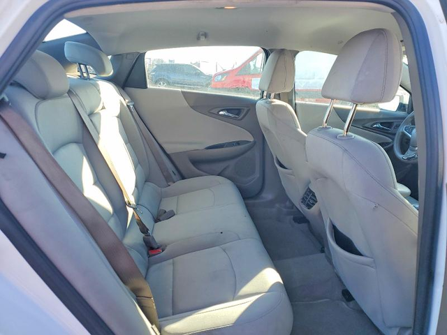 Chevrolet Malibu 1.5L 4 FRONT WHEEL DRIVE - автомобили, коли, обяви за нови и употребявани 9