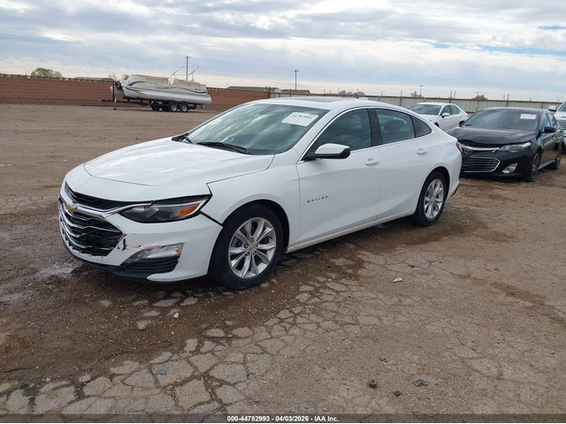 Chevrolet Malibu 1.5L I-4 DI, DOHC, VVT, TURBO, 160HP Front Wheel Drive - автомобили, коли, обяви за нови и употребявани 1