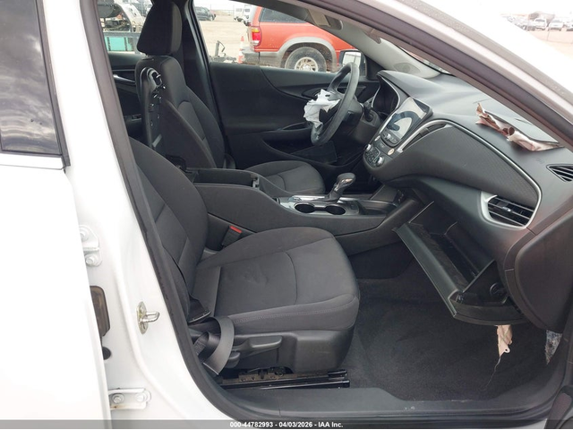 Chevrolet Malibu 1.5L I-4 DI, DOHC, VVT, TURBO, 160HP Front Wheel Drive - автомобили, коли, обяви за нови и употребявани 4