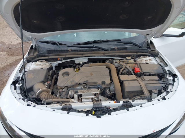 Chevrolet Malibu 1.5L I-4 DI, DOHC, VVT, TURBO, 160HP Front Wheel Drive - автомобили, коли, обяви за нови и употребявани 9