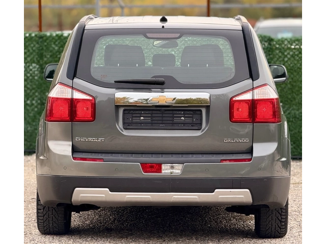 Chevrolet Orlando 2.0D/163hp* 7местен* NAVI - автомобили, коли, обяви за нови и употребявани 5