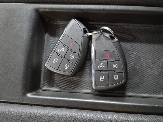 Chevrolet SILVERADO 1500 2.7L 4cyl 4WD - автомобили, коли, обяви за нови и употребявани 7
