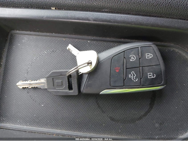 Chevrolet SILVERADO 1500 2.7L I-4 DI, DOHC, VVT, TURBO, 310HP 4X2 Drive - автомобили, коли, обяви за нови и употребявани 10