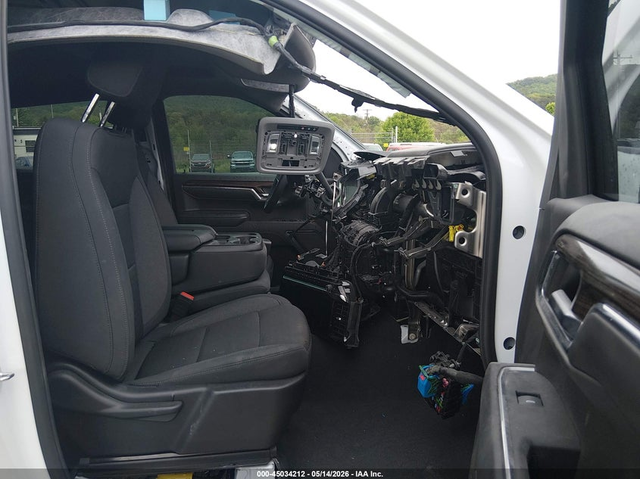 Chevrolet SILVERADO 1500 2.7L I-4 DI, DOHC, VVT, TURBO, 310HP 4X4 Drive - автомобили, коли, обяви за нови и употребявани 4