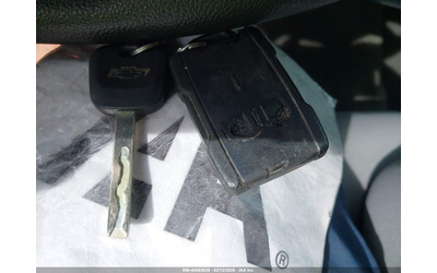 Chevrolet SILVERADO 1500 4.3L V-6 DI, VVT, 285HP 4X2 Drive - автомобили, коли, обяви за нови и употребявани 10