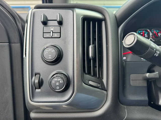 Chevrolet Silverado 1500 LT* Crew Cab* 4WD* АвтоКредит* (ЦЕНА ДО БГ) - автомобили, коли, обяви за нови и употребявани 11