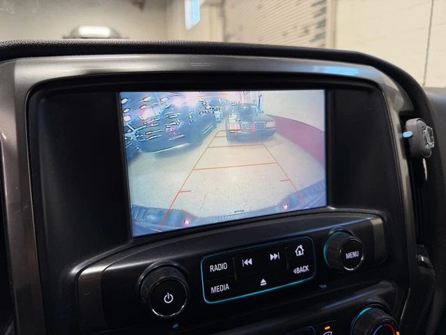 Chevrolet Silverado 1500 LT* Double Cab* RWD* АвтоКредит* (ЦЕНА ДО БГ) - автомобили, коли, обяви за нови и употребявани 11