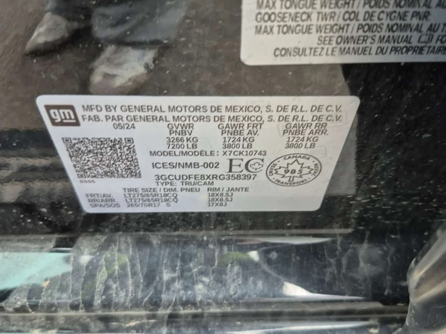 Chevrolet Silverado DIESEL * LT TRAIL BOSS CREW CAB STD BED * CARFAX * - автомобили, коли, обяви за нови и употребявани 12